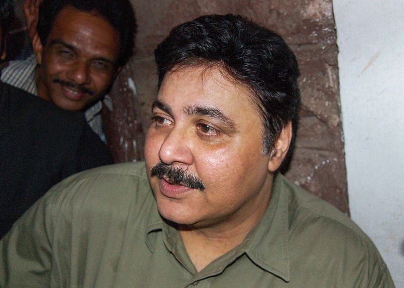 प्रियंका चोपड़ा जोनास, ऋतिक रोशन ने अनुभवी अभिनेता सतीश शाह के निधन पर शोक व्यक्त किया