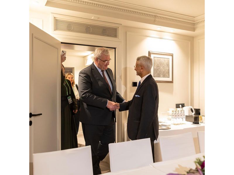 म्यूनिख सुरक्षा सम्मेलन: विदेश मंत्री जयशंकर ने अपने यूक्रेनी समकक्ष आंद्रेई साइबिहा से मुलाकात की