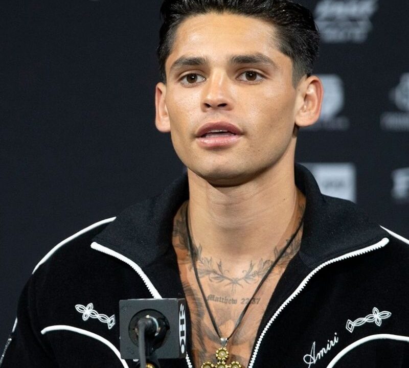 गार्सिया ने बैरियोस – द ट्रिब्यून पर आसान जीत के साथ डब्ल्यूबीसी वेल्टरवेट खिताब हासिल किया