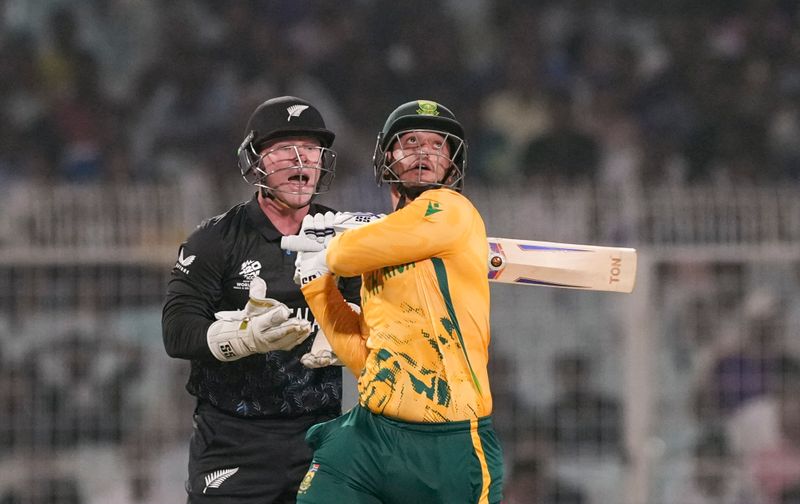 अजीब है कि अलग-अलग टीमों में दूसरों की तुलना में अधिक खिंचाव है: डी कॉक, मिलर ने आईसीसी की आलोचना की – द ट्रिब्यून