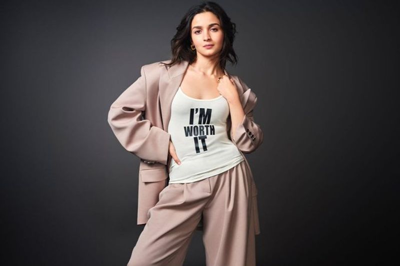 यशराज फिल्म्स ने आलिया भट्ट-शार्वरी स्टारर ‘अल्फा’ को 10 जुलाई को रिलीज करने की तैयारी की है