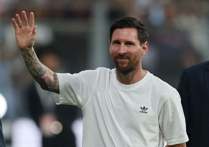 आयोजन स्थल की समस्या के कारण मेसी-यमल मैच रद्द – द ट्रिब्यून