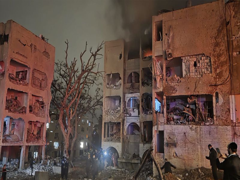 ईरानी हमलों में अराद, डिमोना में 100 से अधिक घायल; नेतन्याहू ने तेहरान पर सभी मोर्चों पर हमला करने की कसम खाई