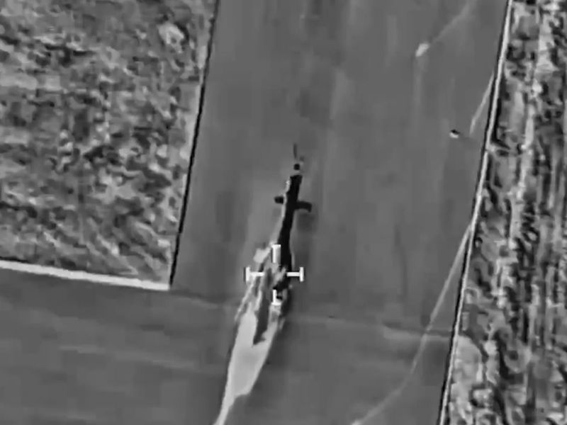 इज़राइल रक्षा बल का कहना है कि तेहरान में दो नौसैनिक क्रूज़ मिसाइल उत्पादन स्थलों पर हमला किया गया