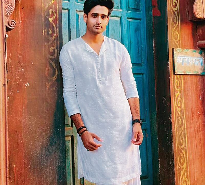 कहानी में ट्विस्ट