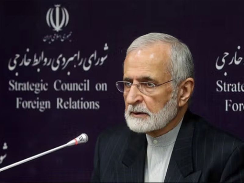 ईरान के सर्वोच्च नेता कमाल खराज़ी के वरिष्ठ सलाहकार तेहरान आवास पर अमेरिकी-इजरायली हमले में घायल हो गए