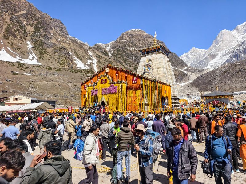 केदारनाथ मंदिर खुला: पीएम मोदी ने श्रद्धालुओं का स्वागत किया, स्वच्छता बनाए रखने का आग्रह किया