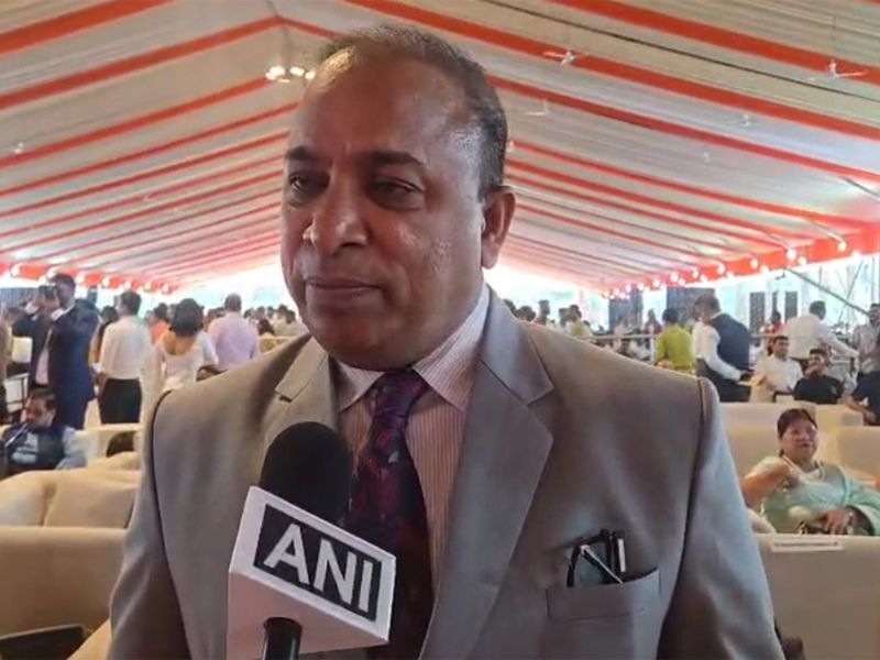 असम की जनता ने एनडीए सरकार के पक्ष में भारी मतदान किया है: हिमंत बिस्वा सरमास के शपथ ग्रहण समारोह में बीसीसीआई सचिव देवजीत सैकिया – द ट्रिब्यून